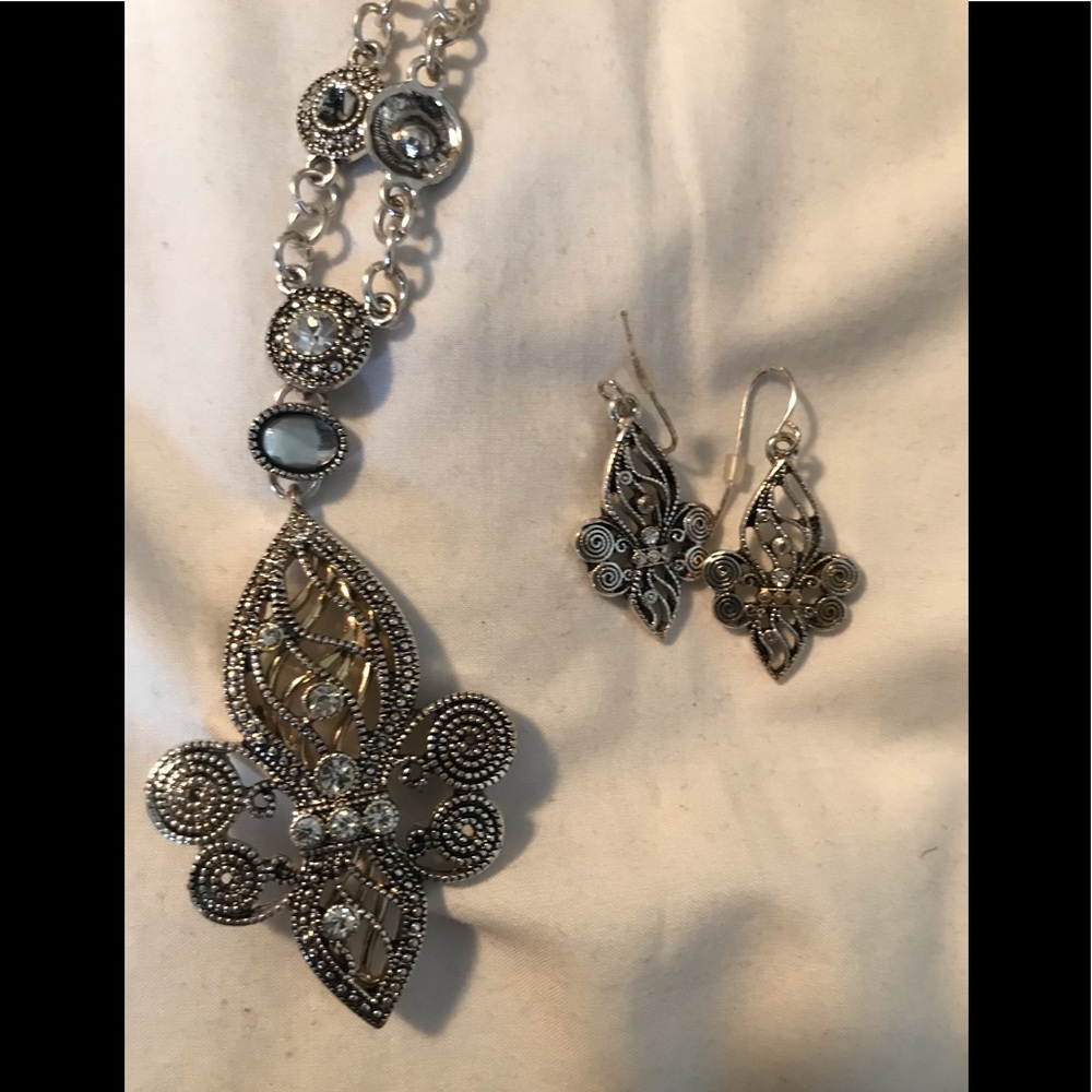 Necklace with matching earrings